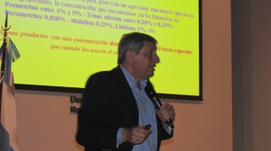 El doctor Daniel Gómez, durante la conferencia.